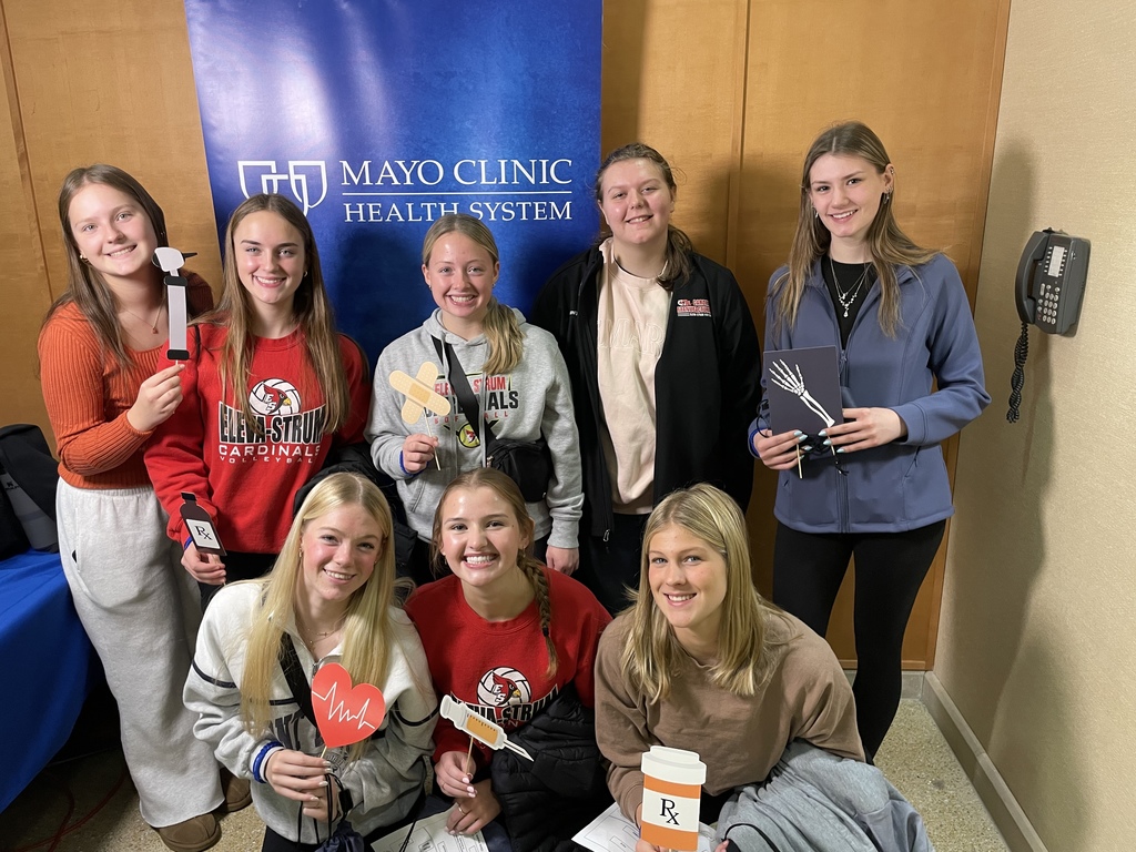 Recently, a group of juniors and seniors had an incredible opportunity to participate in Health Careers Exploration Day at Mayo Clinic!  