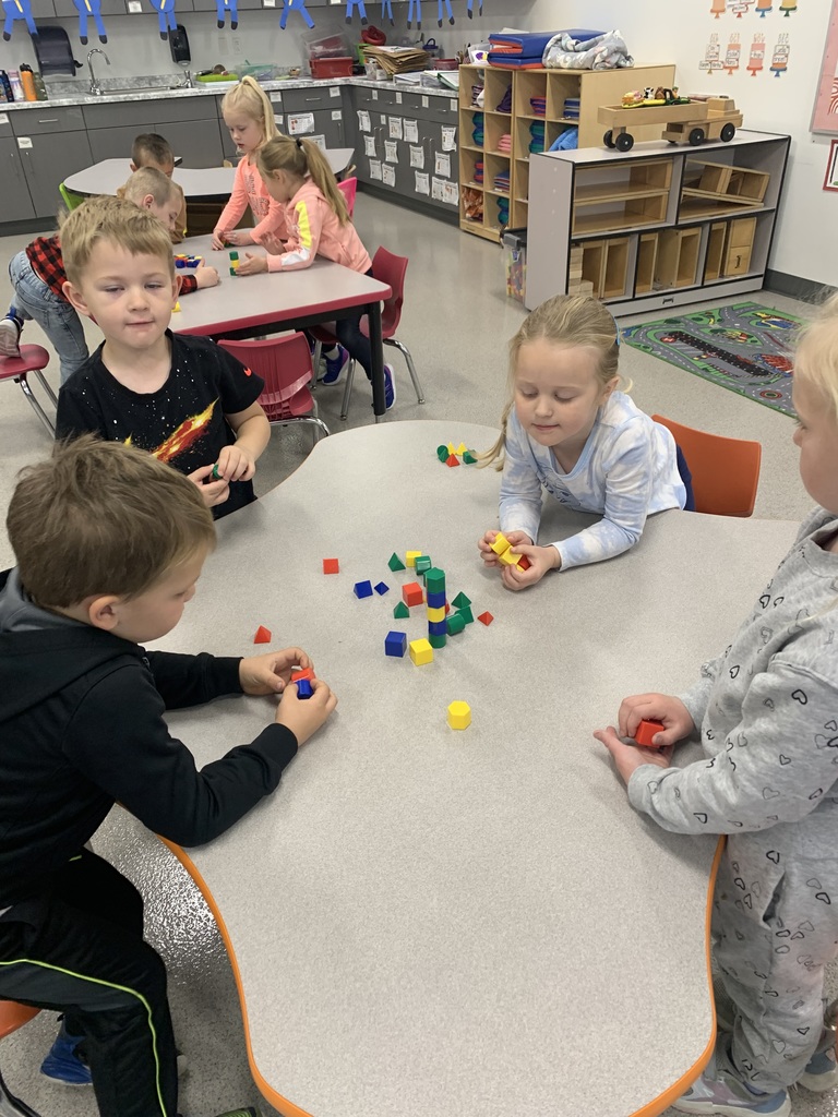 Ms. Sterry's 4k students used collaboration and perseverance when trying to build the tallest tower- a dual purpose lesson for Crew and Math! 