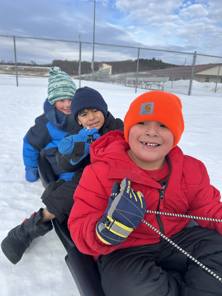 Mrs. Heldt’s kindergarten celebrated great behavior with a sledding reward and then warmed up with cozy cups of hot cocoa.