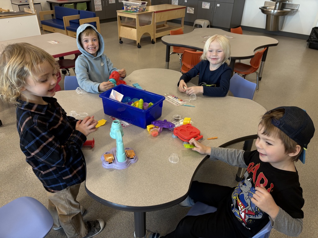 Mrs. Niesen’s 4K class is having fun with some new toys during inside recess on these frigid days! 