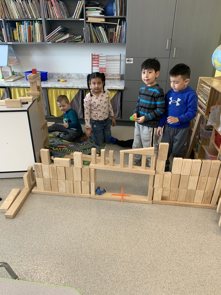 Our 4K students are busy building and creating with blocks, using their imaginations to design all kinds of fun structures.