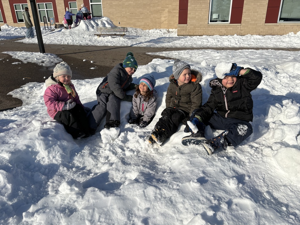 4K had a snow much fun playing outside!