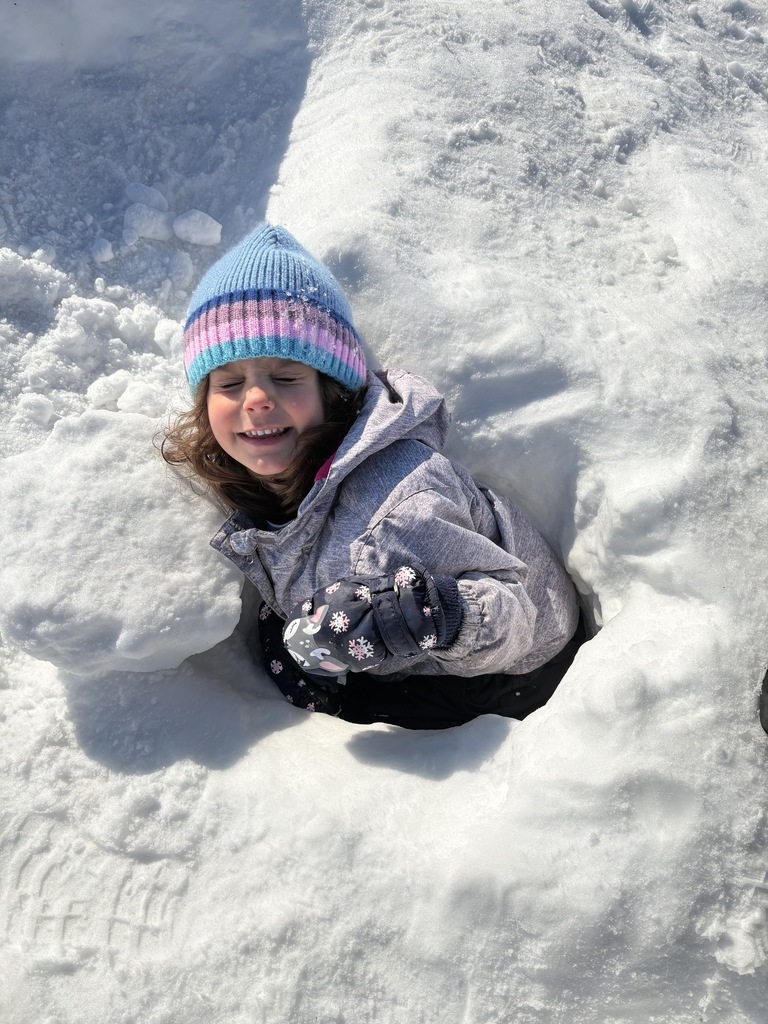 4K had a snow much fun playing outside!