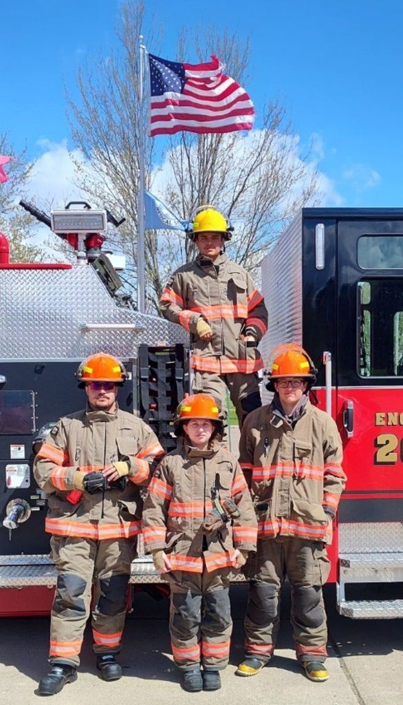 We salute seniors Jaxon Rindal, Roman Mora Bates, and Nora Fendry, along with sophomore CJ Marsolek, for their service to the Strum community as Junior Firefighters. 