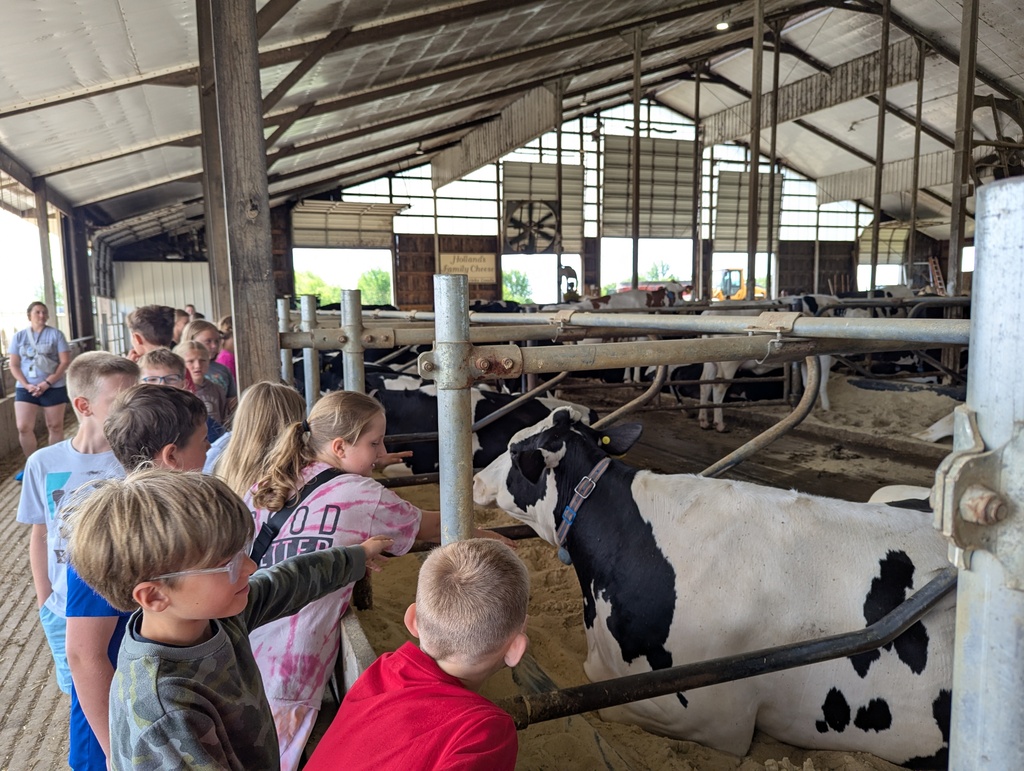 On the second day of  Rolling classroom,  the class  visited the Marieke Gouda farm in Thorp.  