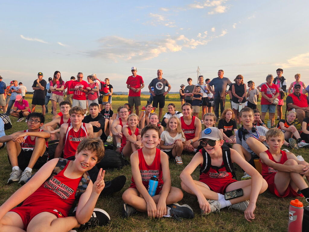 The Cardinal Cross Country team brought home some hardware! 