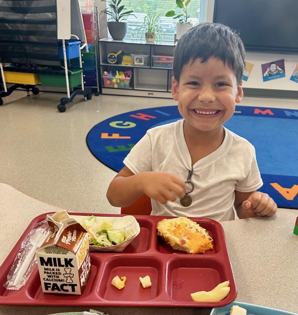 Students enjoyed Hawaiian French bread pizza with side salad, green beans, apples and milk.