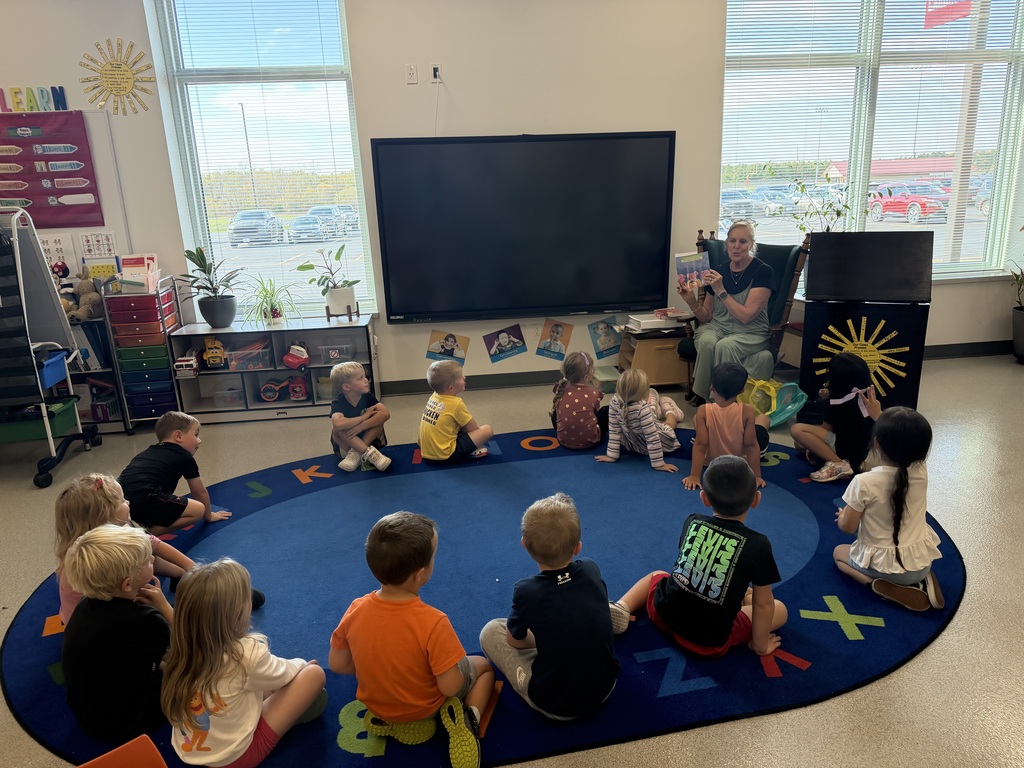 Thank you to the Wisconsin Bookworms from the Wisconsin Association for Home and Community Education volunteers: Mrs. Carolyn Boehne and Mrs. Ann Kisor for reading to us and providing each student with the book to enjoy at home!