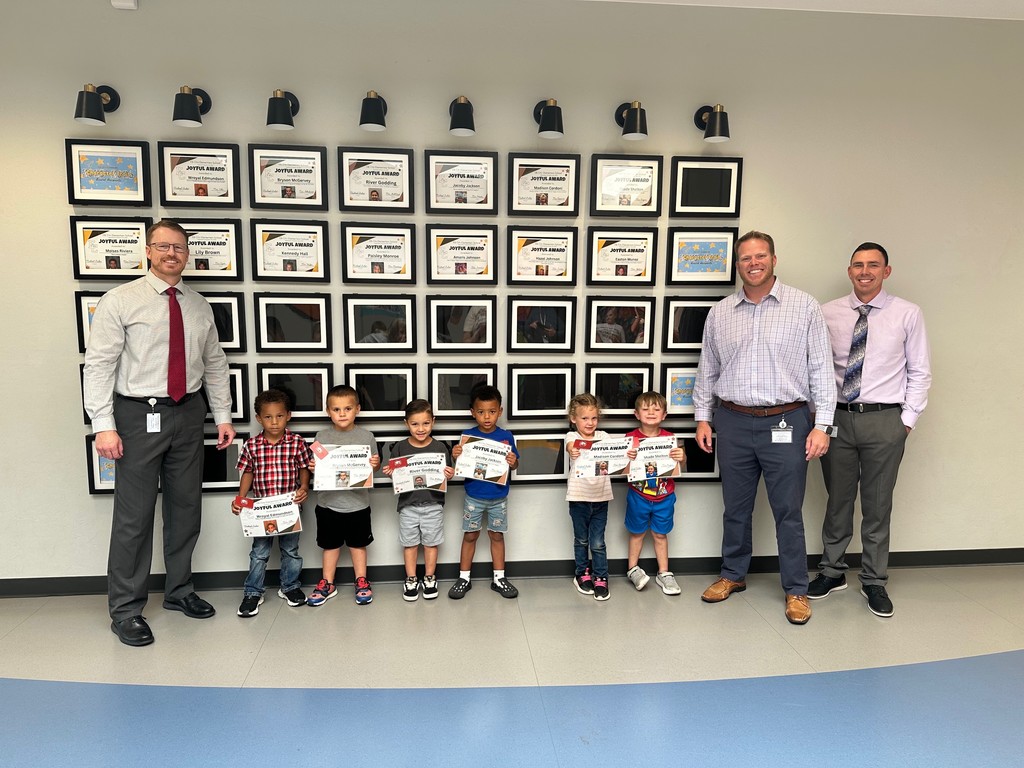 Pictured: Mr. Mayfield, Wroyal Edmundson, Bryson McGervey, River Godding, Jacoby Jackson, Madison Cordoni, Shade Shelton, Mr. Fisher, Mr. Foale 