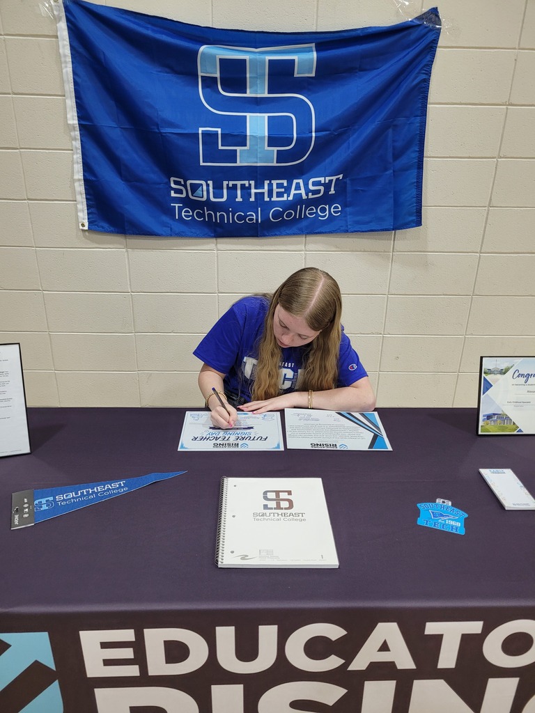 signing 5