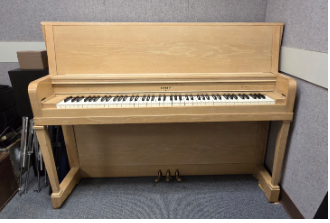 Old Piano