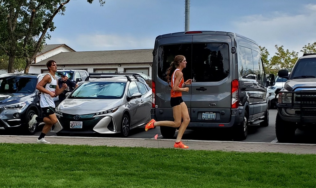Cross country team at Lampe Park 