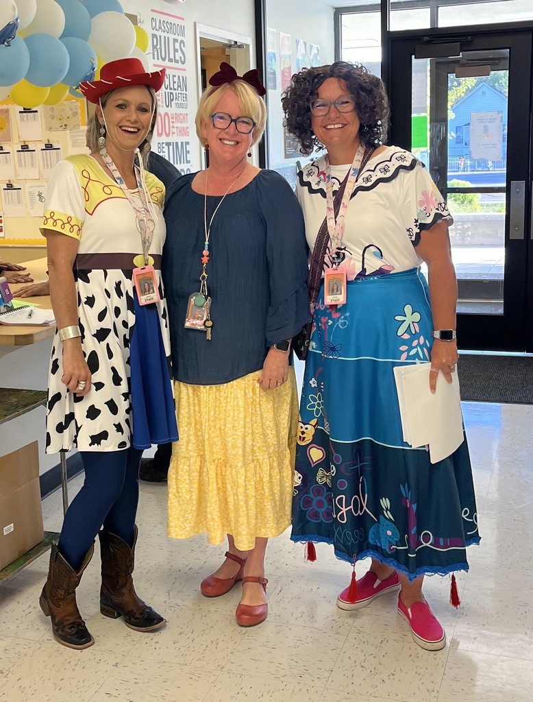 Elementary teachers dressed up for reading week