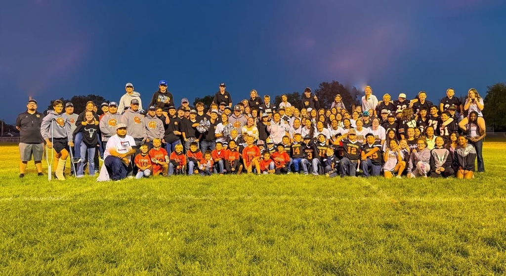 Wells High School Community Rally teams