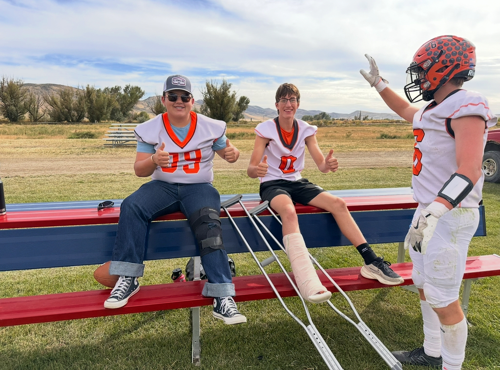 Wells High School football team vs Owyhee Braves in Owyhee