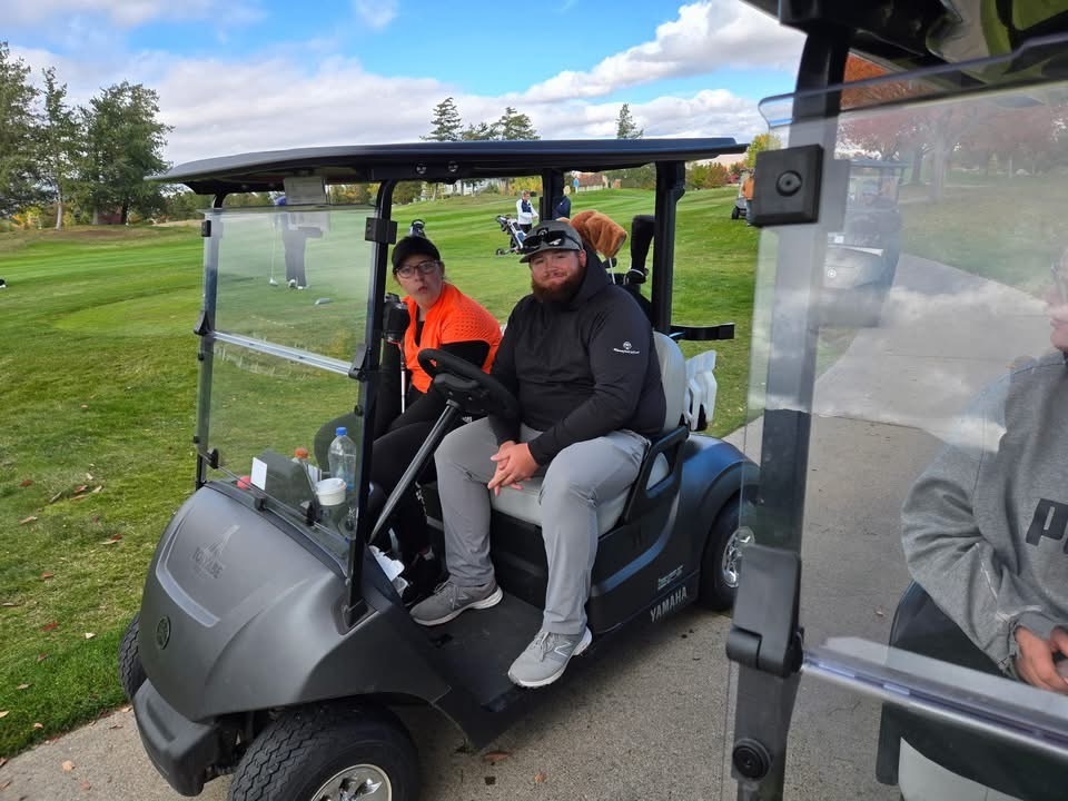 Wells High School golfer at state golf