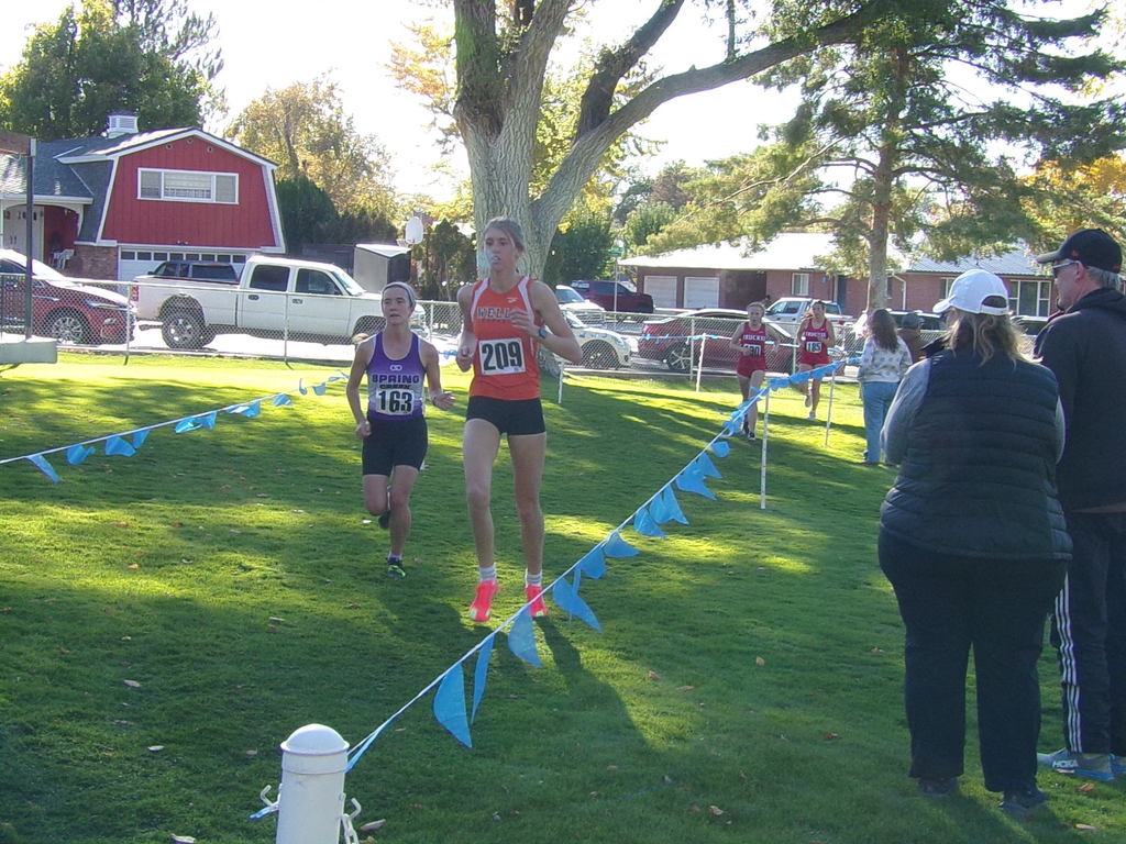 WHS cross country runners at Lowry