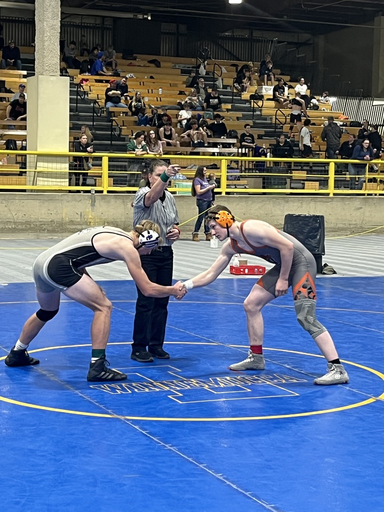 WHS wrestlers at Winnemucca