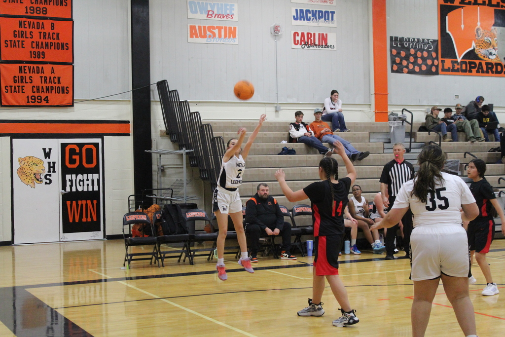 Wells JV girls playing in Wells