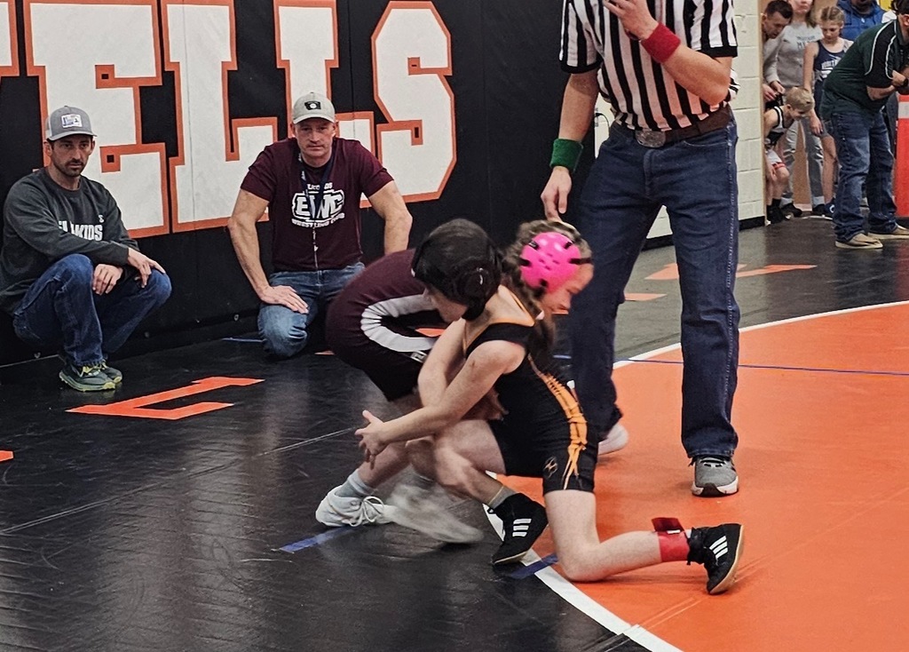 Wells Junior wrestlers