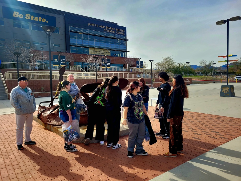 Wells High School Art Club in Las Vegas