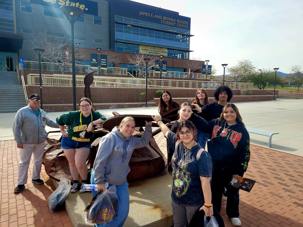 Wells High School Art Club in Las Vegas