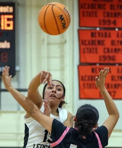 WHS basketball girls vs Owyhee