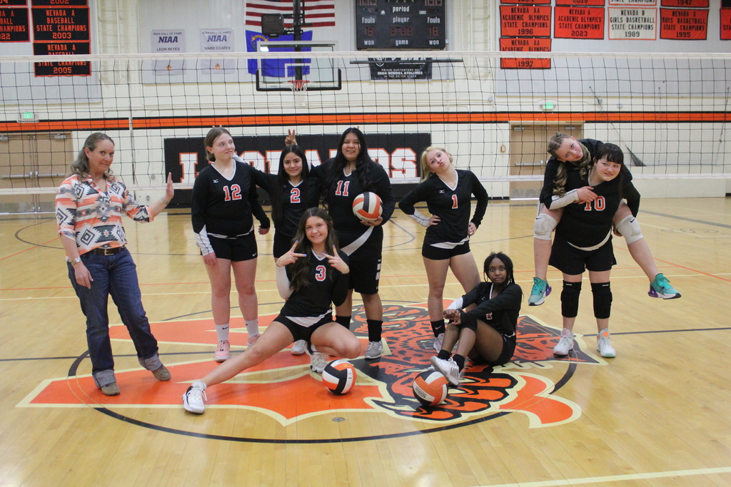 Intramural volleyball team pictures