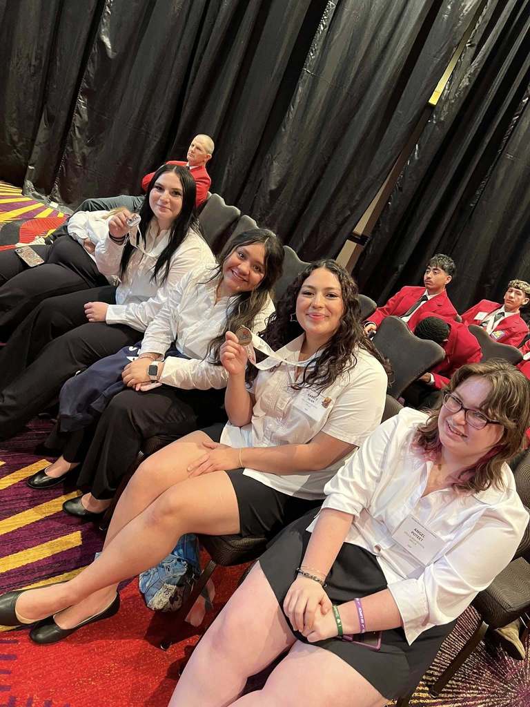 SkillsUSA students at the  state competition