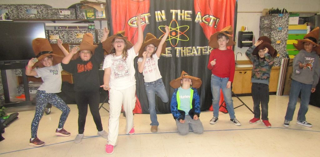 Get in the Act delivered their innovative Science Theater Program 