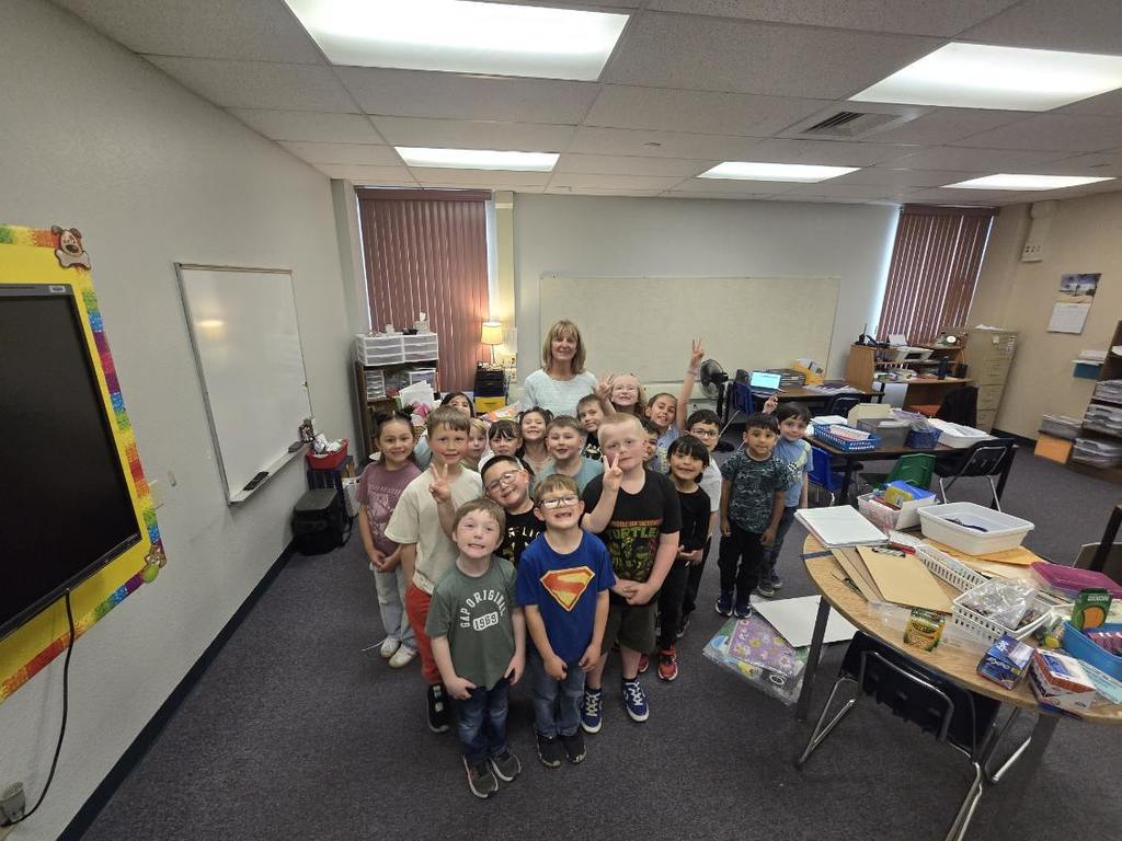For the last few years, Mountain View Elementary has benefitted from the expertise and support of our beloved Reading Specialists: Mrs. McLeod, Mrs. Sarbacker, and Mrs. Wilson.   We love and appreciate them! Thank you, ladies, for all that you have done for our students at MVE! 