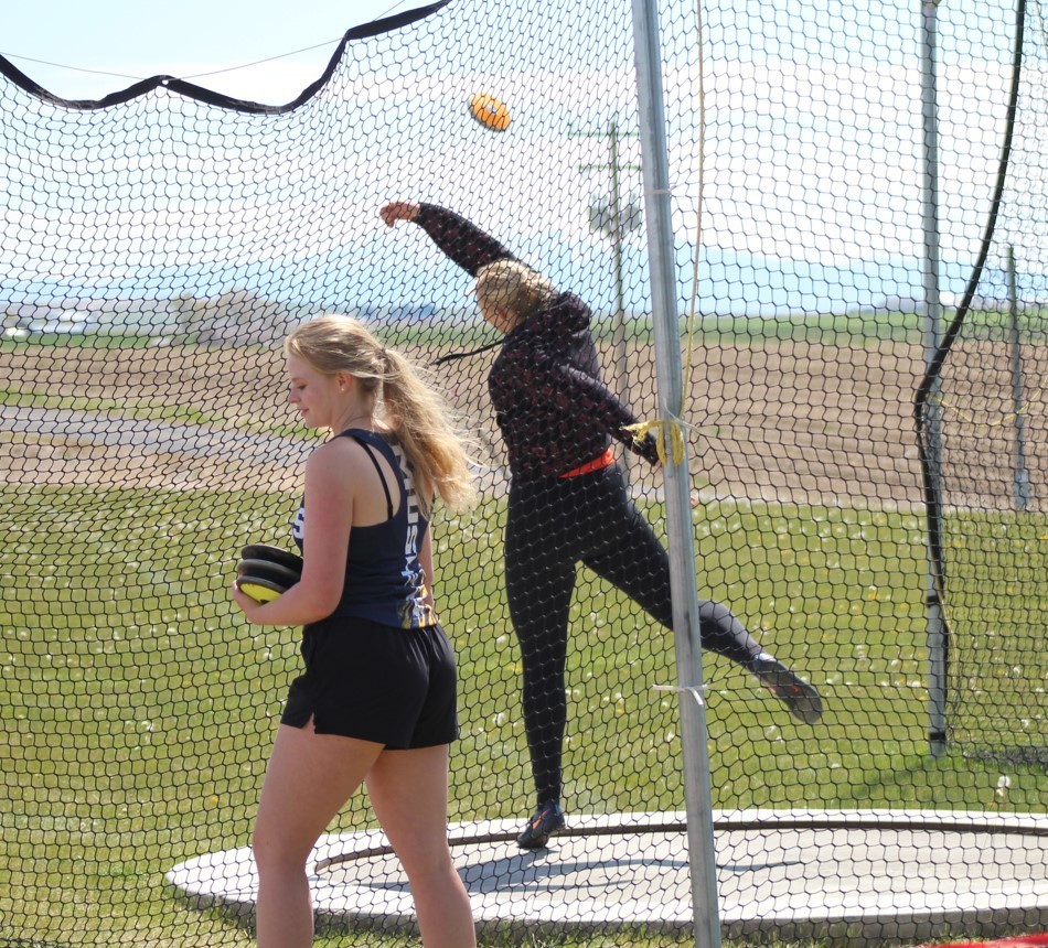 WHS track and field athletes