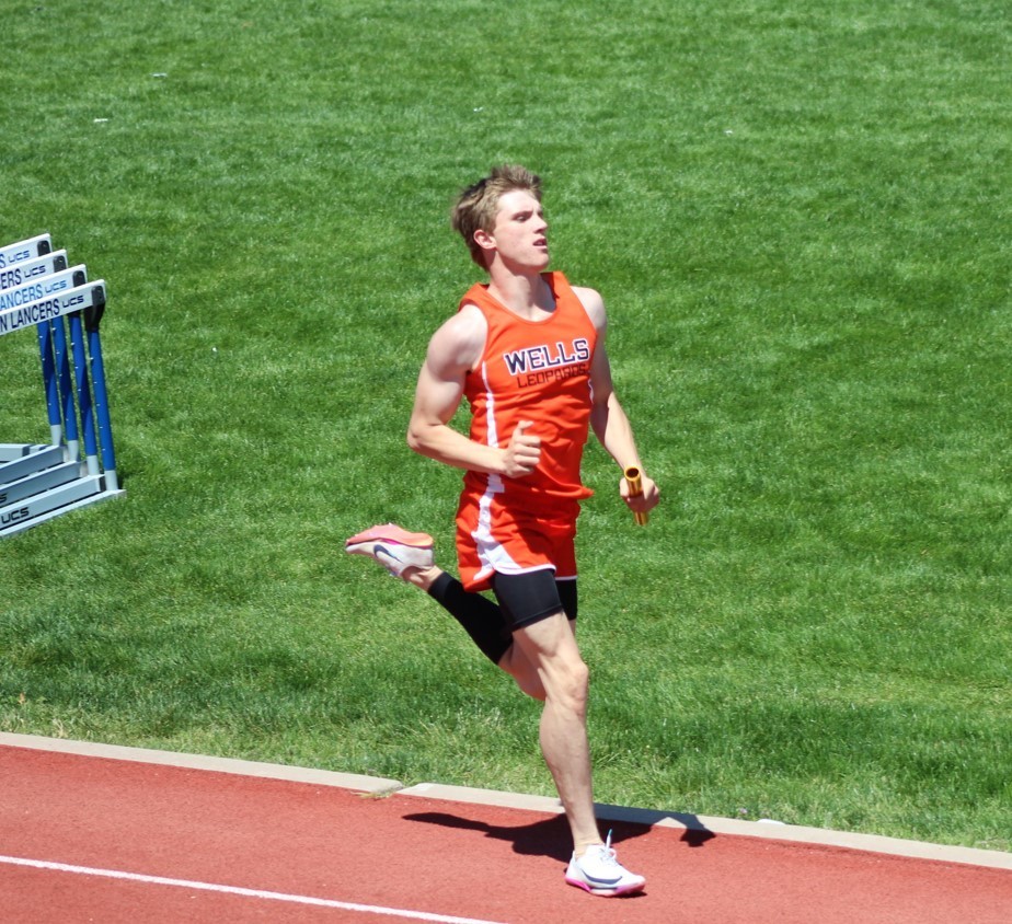 track athletes at regionals