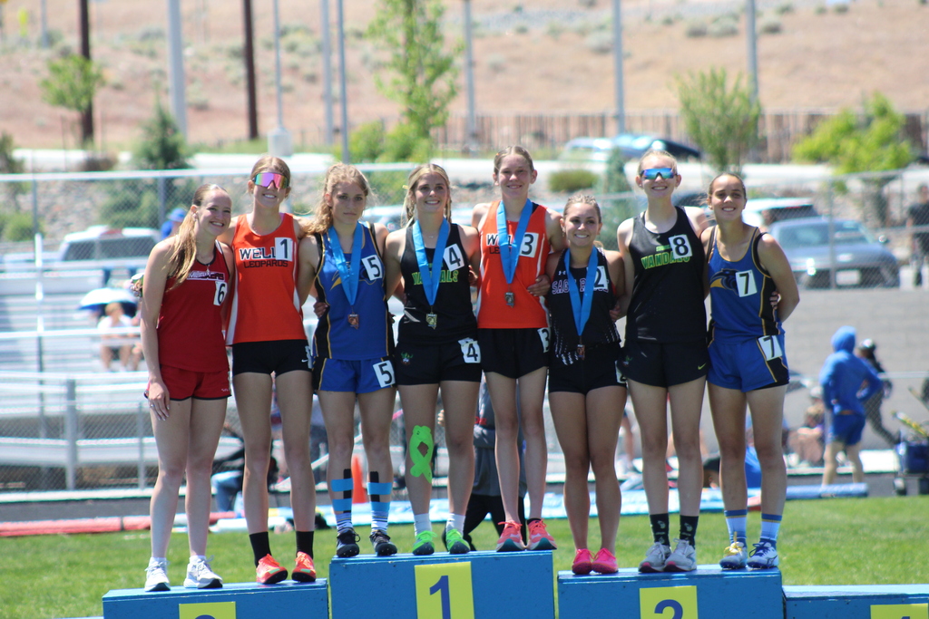track runners on the podium
