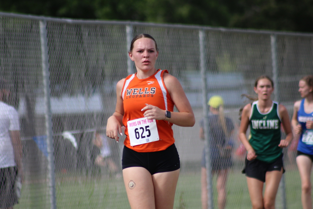 Wells Cross Country runner