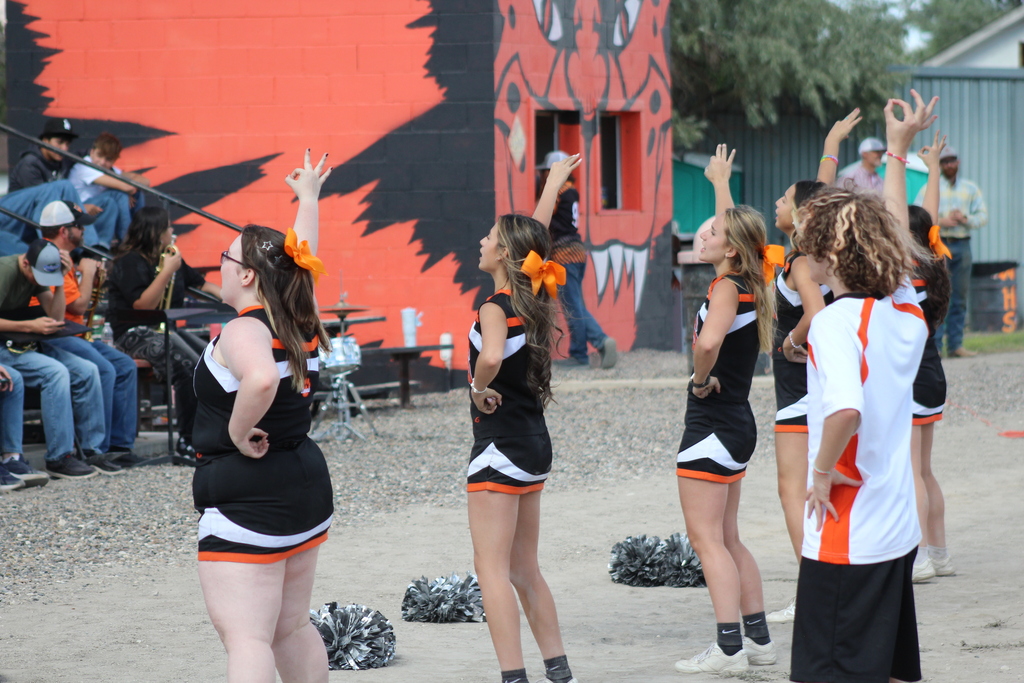 cheerleaders