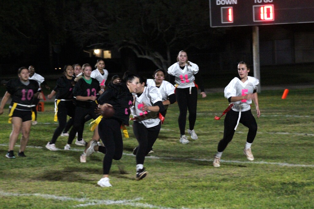 powderpuff football hoco game