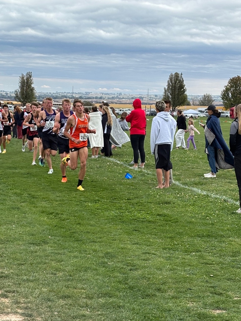 WHS cross country athletes
