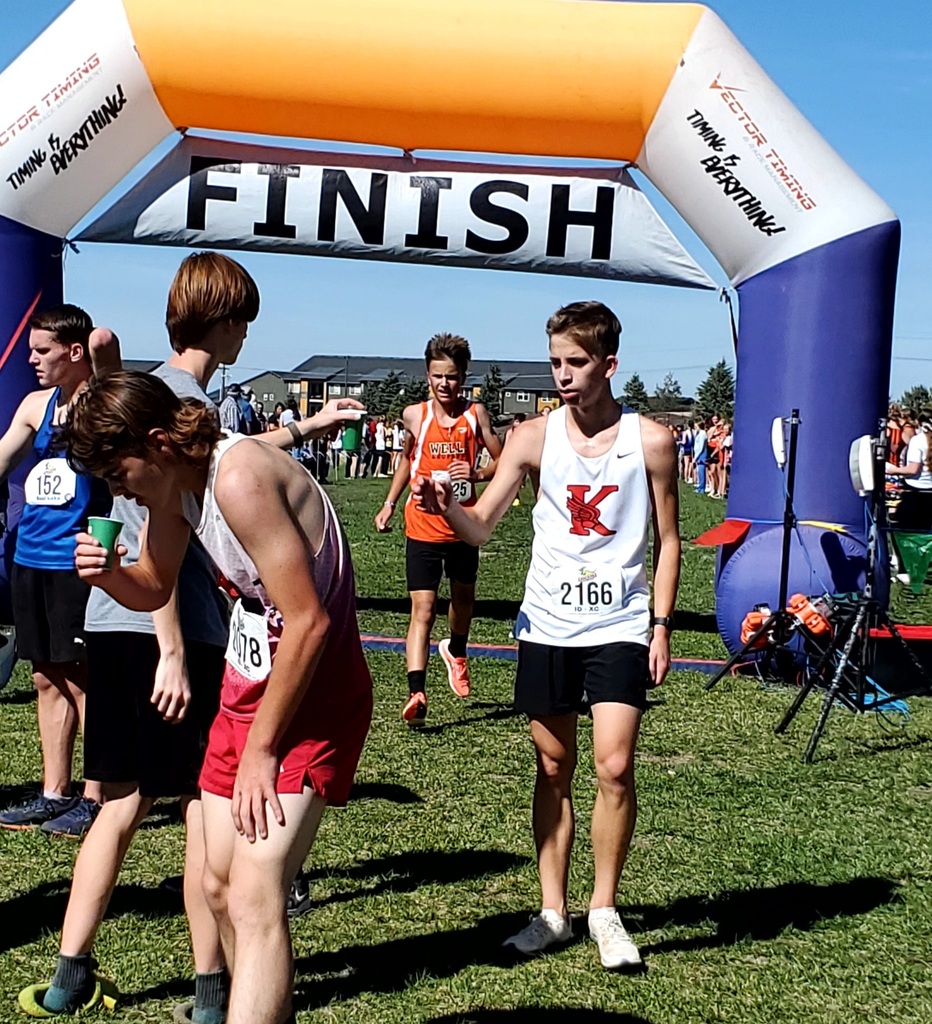 WHS cross country runners at the Bob Conley Invitational