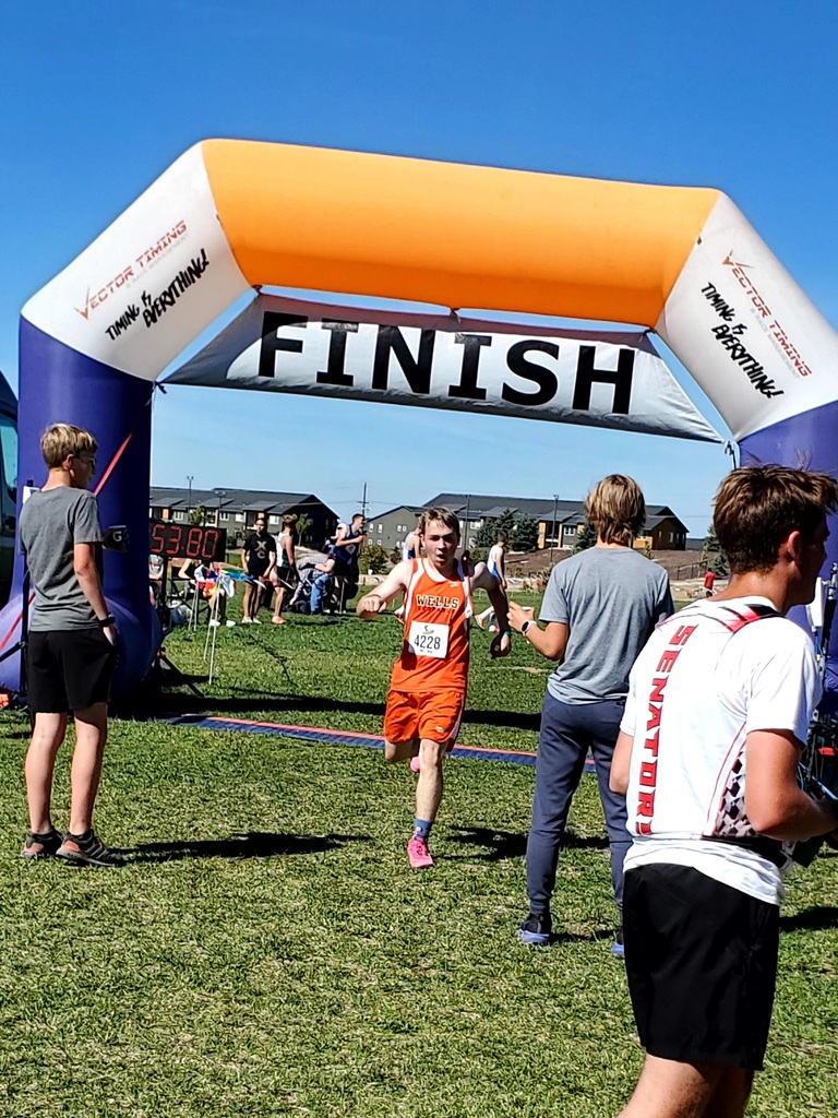 WHS cross country runners at the Bob Conley Invitational