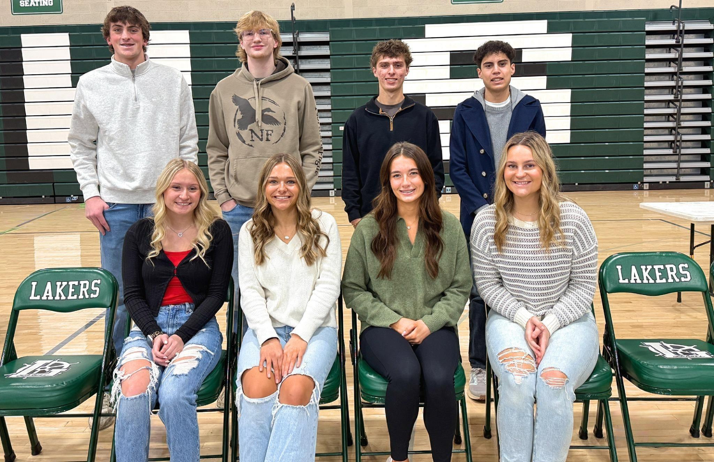 senior court coming home 