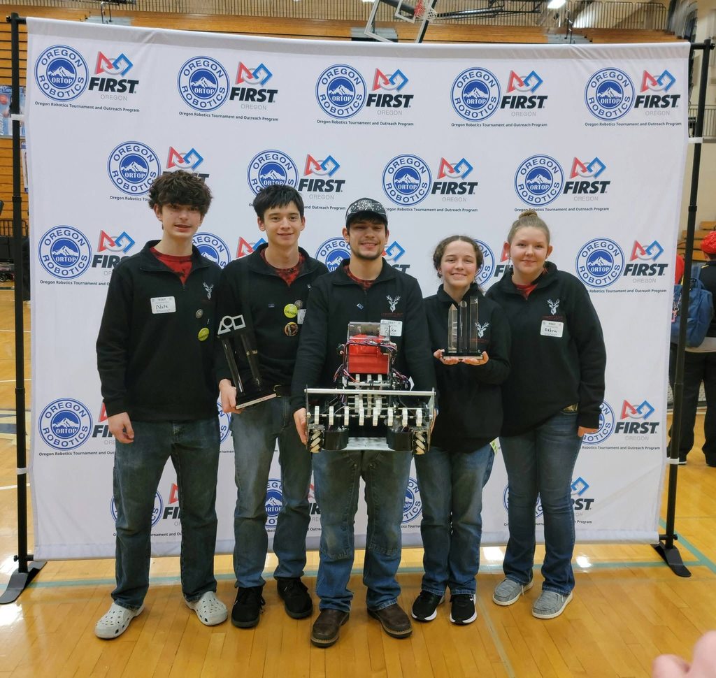 Nate, Lauren, Zeke, Jessica and Debra! Go Team!