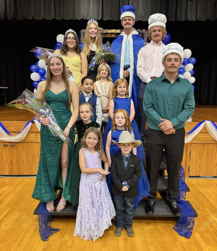 homecoming court