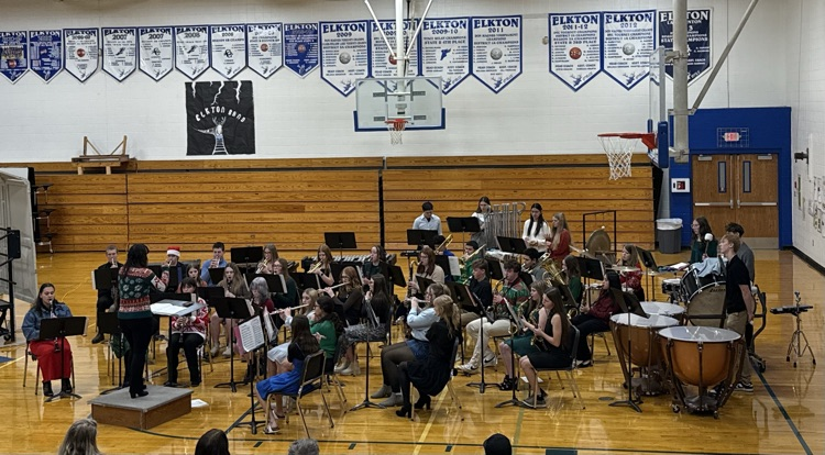 7–12 winter concert