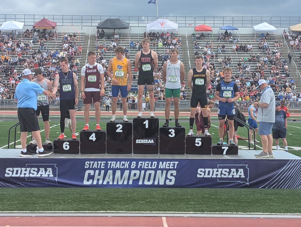 the top 8 finishers in the boys Class A 100 meter dash 