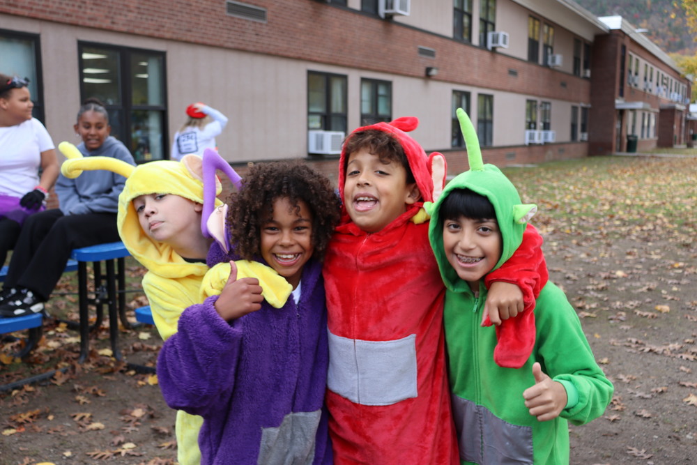 Teletubbies at Elementary Halloween parade