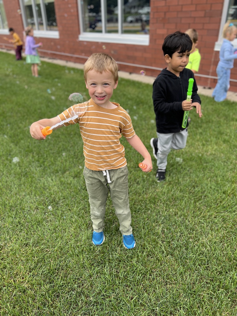 We know summer school wrapped up almost a month ago, but we’re still thinking about those fun days with bubbles and popsicles! 🫧🍦  Ms. Ainsworth’s 5K Readiness kiddos had a blast soaking up the sunshine and making sweet memories. We loved seeing their smiles—and we’re counting down the days until we get to welcome them (and all our students!) back into the building! 💜 #PantherPride