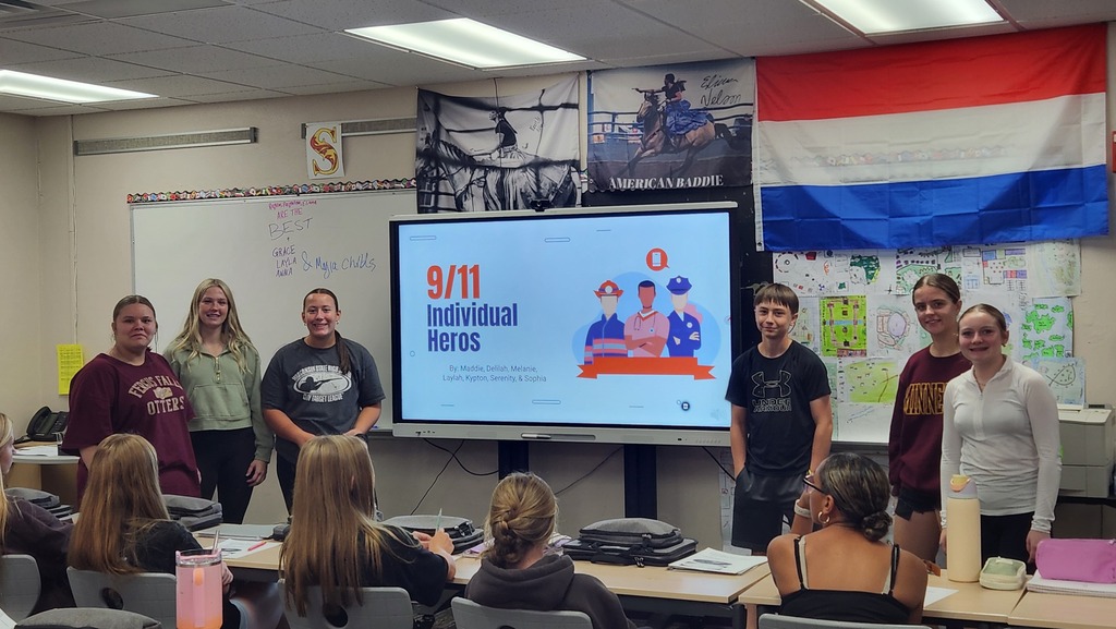 🇺🇸 This week in Mr. Blaeser’s Social Studies class, students honored September 11th by sharing their Heroes of 9/11 presentations. Each student highlighted the courage and sacrifice of individuals who made a lasting impact on that day. We’re proud of their thoughtful work and the way they remembered and reflected on this important part of history. ❤️🤍💙