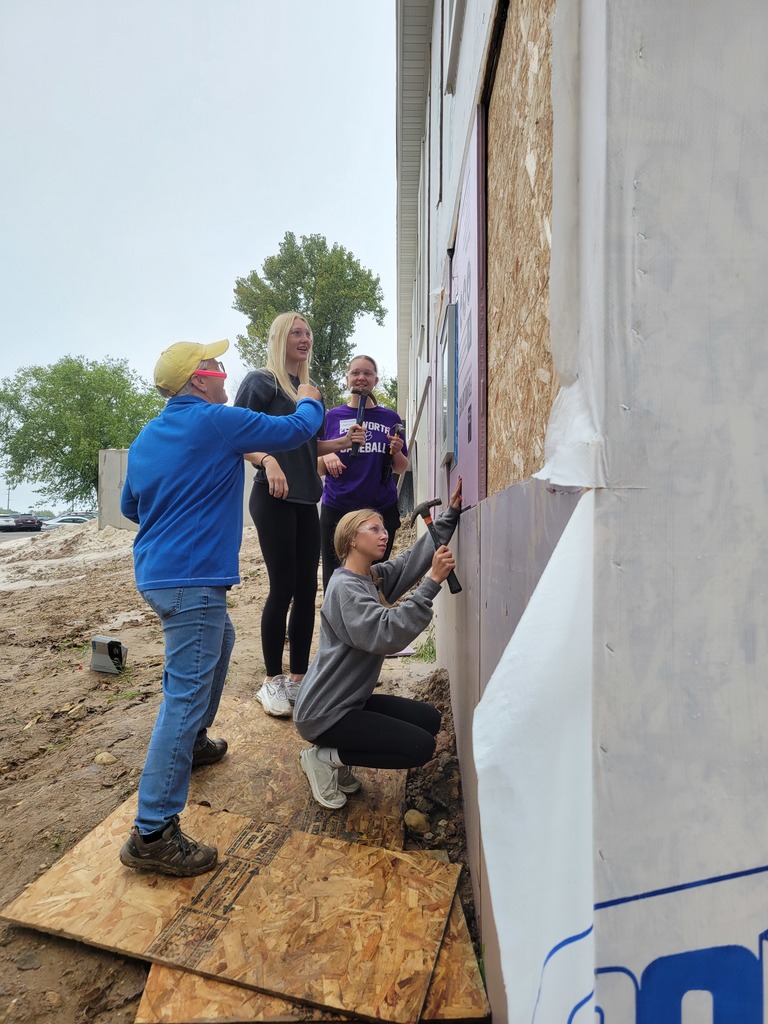 On September 22nd, 2025 EHS held their annual Day of Service. All 9th, 10th and 12th graders reported to 34 sites in the community and surrounding areas. Some of the sites included Camp Pepin, Pierce County Fairgrounds, Habitat for Humanity, Elsie’s Barnyard, and highway clean up. A number of students also worked with community members on service learning capstone projects and helped with garbage clean up. Some painted benches at Summit Park while others worked on the ballfields at Brown Field in Hager City. We are so grateful to all of our community partners for their help with projects and encouraging our students in making connections and learning new skills!