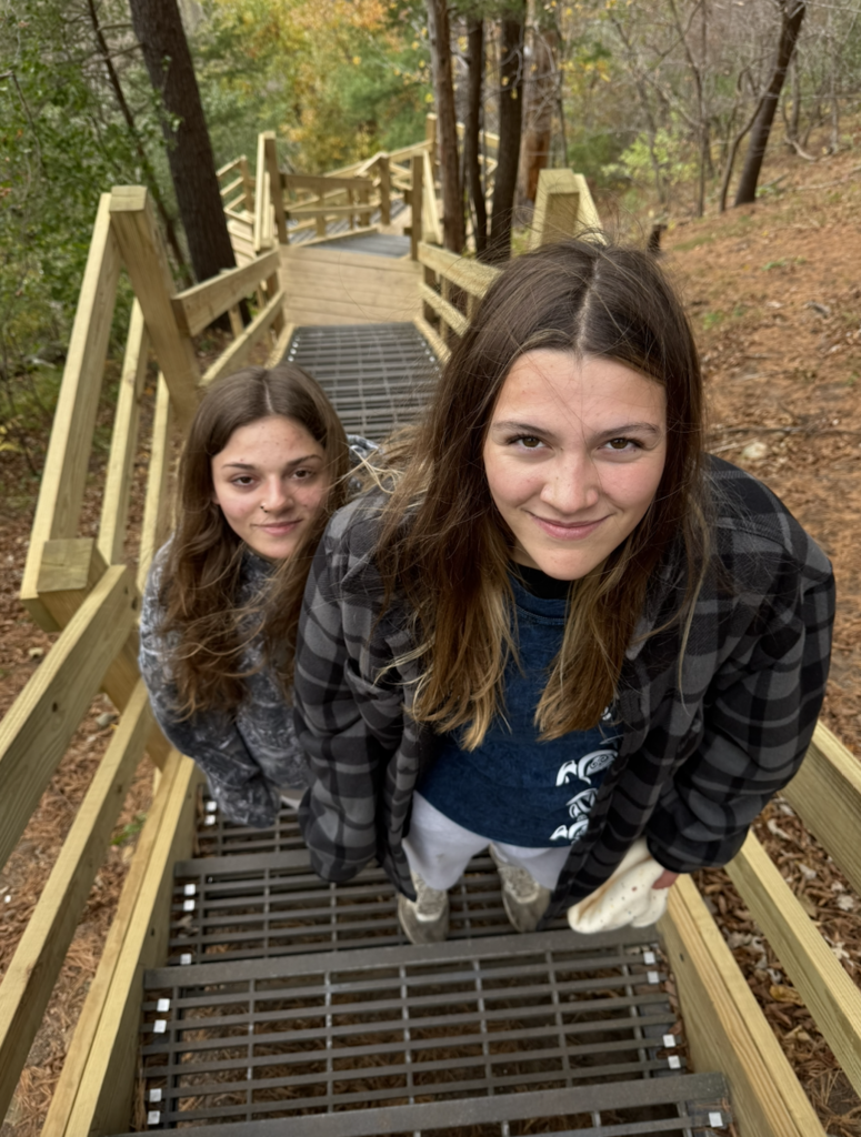 Mr. Benson’s High School Outdoor Adventure class hit the trails at Willow River State Park in Hudson, WI! 🥾🌲 It’s always nice to take a break from the school day, enjoy the fresh air and nature, and make some great memories with classmates. What a perfect day to explore the outdoors!